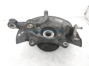 Front passenger SPINDLE KNUCKLE W/HUB ASSY